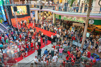 Autogrammstunde Michael Gregortisch und COSMO - PlusCity, Linz - Fr 04.09.2026 - 41
