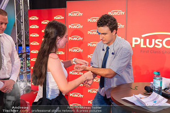 Autogrammstunde Michael Gregortisch und COSMO - PlusCity, Linz - Fr 04.09.2026 - 79