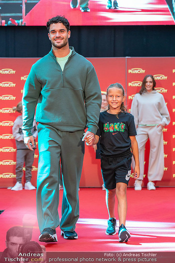 Fashion Show - PlusCity, Linz - Fr 04.09.2026 - 49