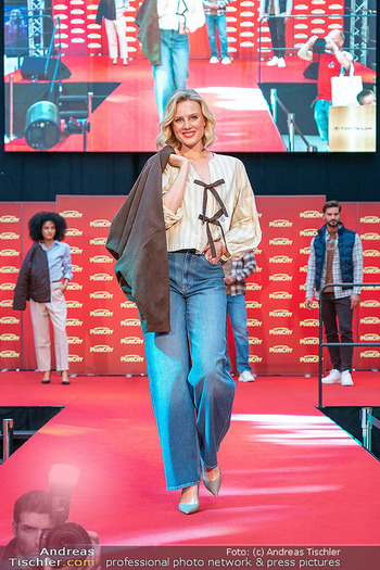 Fashion Show - PlusCity, Linz - Fr 04.09.2026 - 81