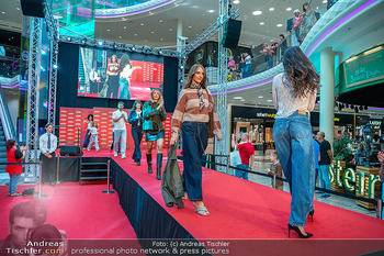 Fashion Show - PlusCity, Linz - Fr 04.09.2026 - 97