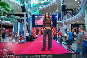 Fashion Show - PlusCity, Linz - Fr 04.09.2026 - 116