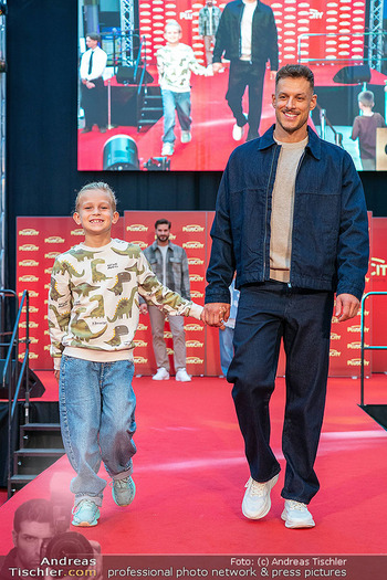 Fashion Show - PlusCity, Linz - Fr 04.09.2026 - 137