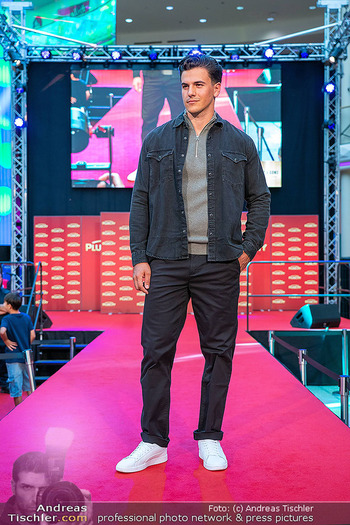 Fashion Show - PlusCity, Linz - Fr 04.09.2026 - 154