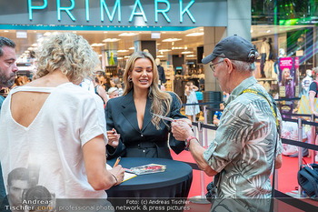 Fashion Show - PlusCity, Linz - Fr 04.09.2026 - 177