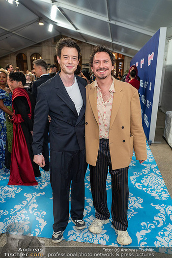 Diversity Ball - Rathaus, Wien - Sa 05.09.2026 - Philipp HANSA, Julian LE PLAY153