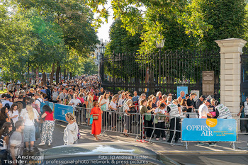 Opern Air Besucherandrang - Burggarten, Wien - So 06.09.2026 - Besucherandrang beim Opern Air Konzert22