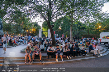 Opern Air Besucherandrang - Burggarten, Wien - So 06.09.2026 - Besucherandrang beim Opern Air Konzert37