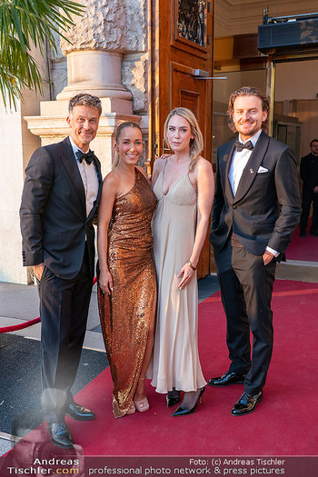 Kids Future Unlocked Charity Gala - Hofburg, Wien - Di 08.09.2026 - Annemarie und Wayne CARPENDALE, Eric DEMUTH, Laura SÄNGER121