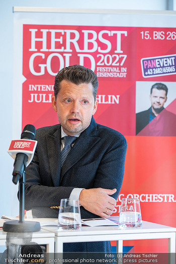 EstEerhazy Pressekonferenz - Steinway Haus, Wien - Mi 09.09.2026 - Julian RACHLIN (Portrait)43