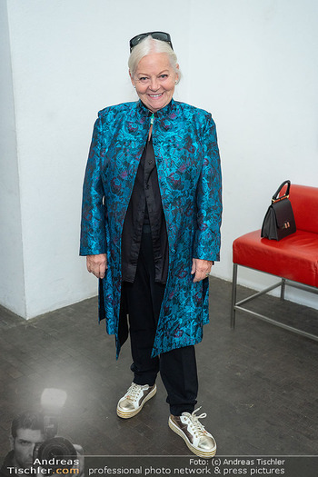 Eröffnung Vienna Fashion Week 26 - MQ Halle E, Wien - Mo 14.09.2026 - Brigitte Gitti KREN36