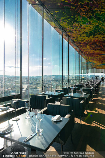 Re-Opening - The Loft, Wien - Di 15.09.2026 - restaurant mit Ausblick von innen, Blick über Wien, Dinner, Res3