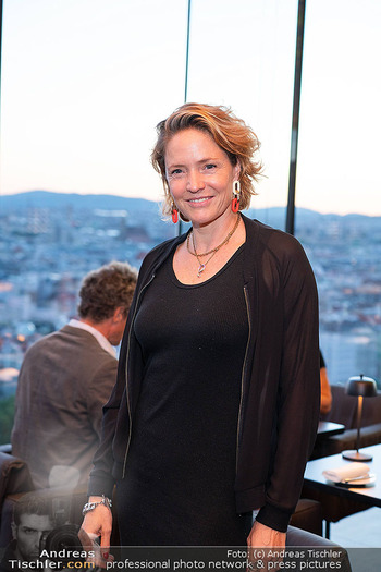 Re-Opening - The Loft, Wien - Di 15.09.2026 - Patricia AULITZKY (Portrait)122