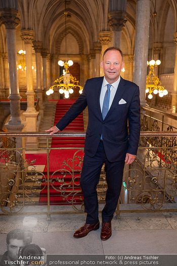 Emba Awards - Rathaus, Wien - Do 17.09.2026 - Alexander KNECHTSBERGER18