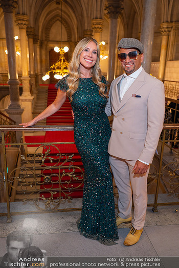 Emba Awards - Rathaus, Wien - Do 17.09.2026 - Nina KRAFT, Eric PAPILAYA66