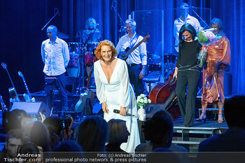 Maya Hakvoort 60er Galakonzert - Globe Wien - Sa 19.09.2026 - Maya HAKVOORT (Bühnenfoto)5
