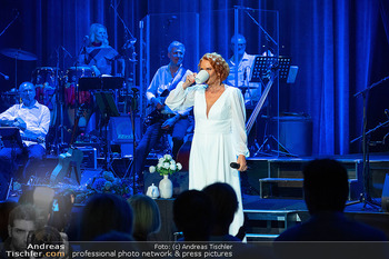 Maya Hakvoort 60er Galakonzert - Globe Wien - Sa 19.09.2026 - Maya HAKVOORT (Bühnenfoto)9