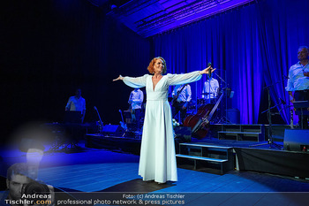 Maya Hakvoort 60er Galakonzert - Globe Wien - Sa 19.09.2026 - Maya HAKVOORT (Bühnenfoto)23