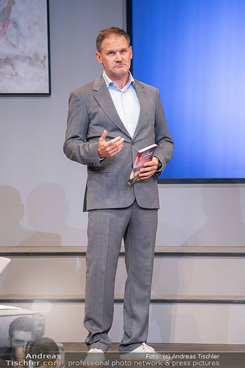 Bühnenfotos ´Alles was Sie wollen´ - Stadttheater Berndorf - Mi 23.09.2026 - David OBERKOGLER5
