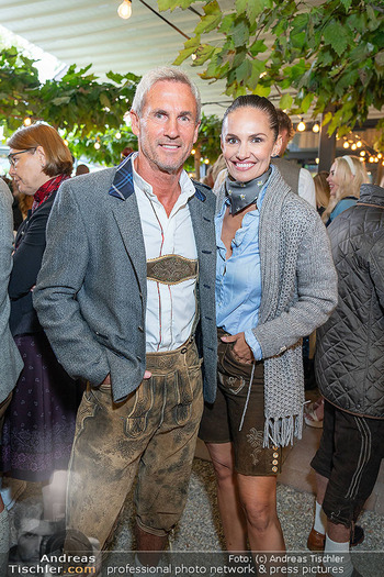 Wiener Wiesn Opening - Kaiserwiese Wiener Prater, Wien - Do 24.09.2026 - Tanja DUHOVICH, Michael KONSEL56