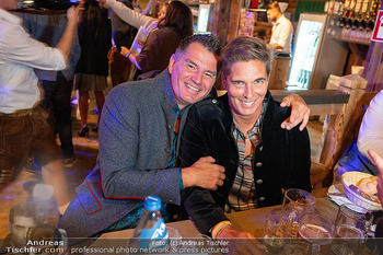Wiener Wiesn Opening - Kaiserwiese Wiener Prater, Wien - Do 24.09.2026 - Michaela DORFMEISTER mit Freund Thomas LERCH202