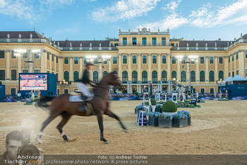 LGCT - Schloss Schönbrunn, Wien - Sa 26.09.2026 - Pferd, Reiter auf Pferd vor Schloss Schönbrunn, Springen, Kulis83