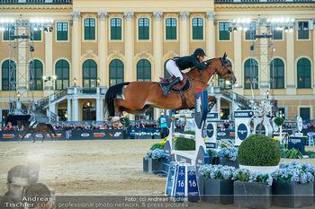 LGCT - Schloss Schönbrunn, Wien - Sa 26.09.2026 - Pferd, Reiter auf Pferd vor Schloss Schönbrunn, Springen, Kulis85