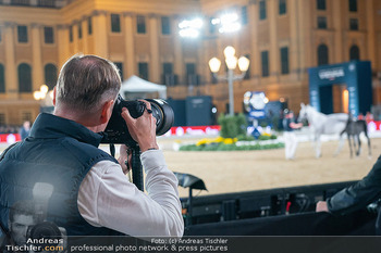LGCT - Schloss Schönbrunn, Wien - Sa 26.09.2026 - Fotograf mit Teleobjektiv196