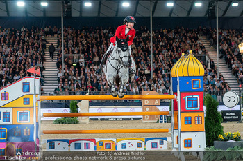Longines global champions tour Opening - Schloss Schönbrunn, Wien - So 27.09.2026 - Pferd springt über Hinternis, Springen, Katharina RHOMBERG113
