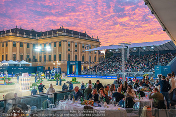 Longines global champions tour Opening - Schloss Schönbrunn, Wien - So 27.09.2026 - Schöner Sonnenuntergang, Abendstimmung, VIP-Bereich130