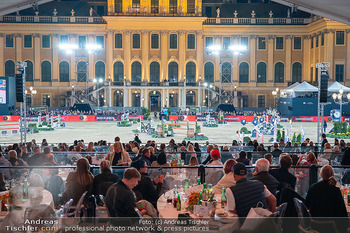 Longines global champions tour Opening - Schloss Schönbrunn, Wien - So 27.09.2026 - Blick aus dem VIP-Bereich auf den Reitplatz204