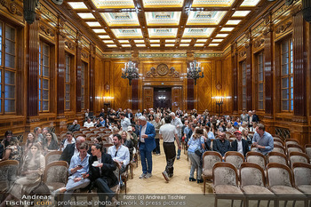 Buchpräsentation ´Moments of Taste´ - Park Hyatt Hotel, Wien - Mo 28.09.2026 - 22