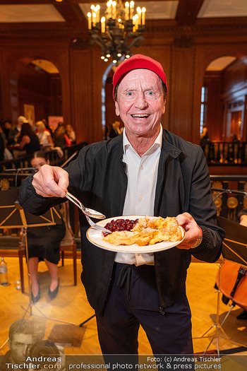 Buchpräsentation ´Moments of Taste´ - Park Hyatt Hotel, Wien - Mo 28.09.2026 - Heribert KASPER mit Kaiserschmarrn100