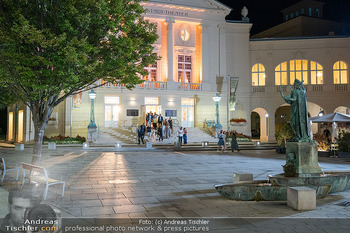 Dreharbeiten zu ´Knock at 8´ - Theaterplatz, Baden - Mo 28.09.2026 - 46
