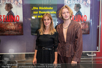 Kinopremiere ´Bruno - der junge Kreisky´ - Gartenbaukino Wien - Di 29.09.2026 - Nils ARTZMANN, Maya UNGER37