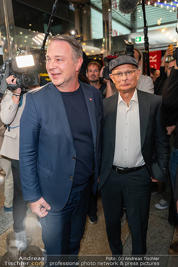 Kinopremiere ´Bruno - der junge Kreisky´ - Gartenbaukino Wien - Di 29.09.2026 - Andreas Andi BABLER, Markus MARTERBAUER66