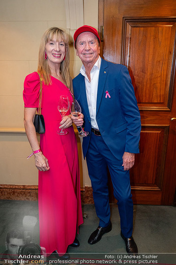 Pink Ribbon Auftakt 2026 - Grand Hotel Wien - Do 01.10.2026 - Heribert KASPER mit Begleitung24