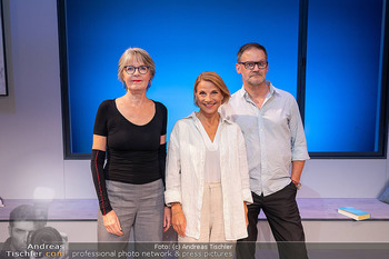Premiere ´Alles was Sie wollen´ - Stadttheater Berndorf - Do 01.10.2026 - Kristina SPRENGER, David OBERKOGLER, Christine WINKLER4