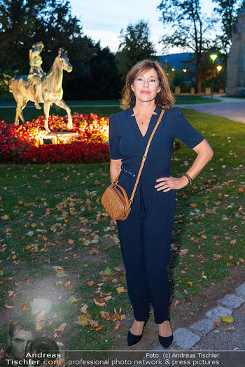 Premiere ´Alles was Sie wollen´ - Stadttheater Berndorf - Do 01.10.2026 - Julia CENCIG28