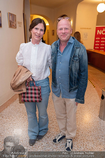 Premiere ´Alles was Sie wollen´ - Stadttheater Berndorf - Do 01.10.2026 - Gerhard KASAL mit Begleitung54