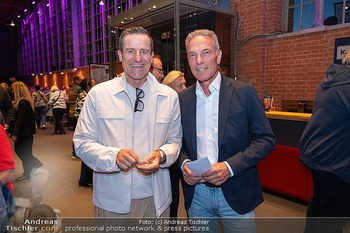 Premiere ´Born to be child´ - Globe Wien - Di 06.10.2026 - Alexander ANTONITSCH, Michael KRAMMER6
