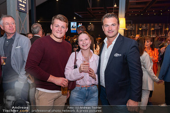 Premiere ´Born to be child´ - Globe Wien - Di 06.10.2026 - 42