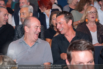 Premiere ´Born to be child´ - Globe Wien - Di 06.10.2026 - Herbert PROHASKA, Klaus ECKEL45