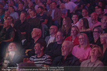 Premiere ´Born to be child´ - Globe Wien - Di 06.10.2026 - 64
