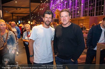 Premiere ´Born to be child´ - Globe Wien - Di 06.10.2026 - Jürgen MELZER, Andi HERZOG79