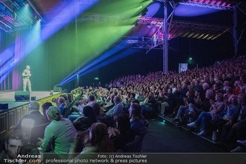 Premiere ´Born to be child´ - Globe Wien - Di 06.10.2026 - 107