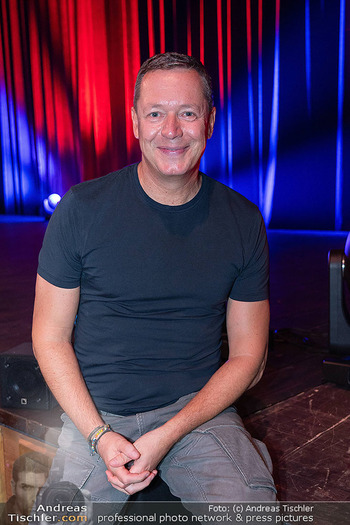 Premiere ´Born to be child´ - Globe Wien - Di 06.10.2026 - Alex KRISTAN (Portrait)135