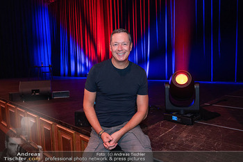 Premiere ´Born to be child´ - Globe Wien - Di 06.10.2026 - Alex KRISTAN (Portrait)136
