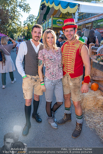 Jungbauern Kalender Präsentation - Wiener Wiesn, Wien - Mi 07.10.2026 - Simone LUGNER, Alexander SCHNELLER, Johannes HÖFINGER8