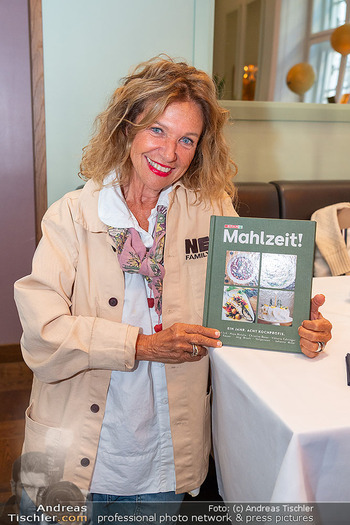 15 Jahre SPAR Mahlzeit - Mezzanin am Schottentor, Wien - Mi 07.10.2026 - Haya MOLCHO (Portrait)11